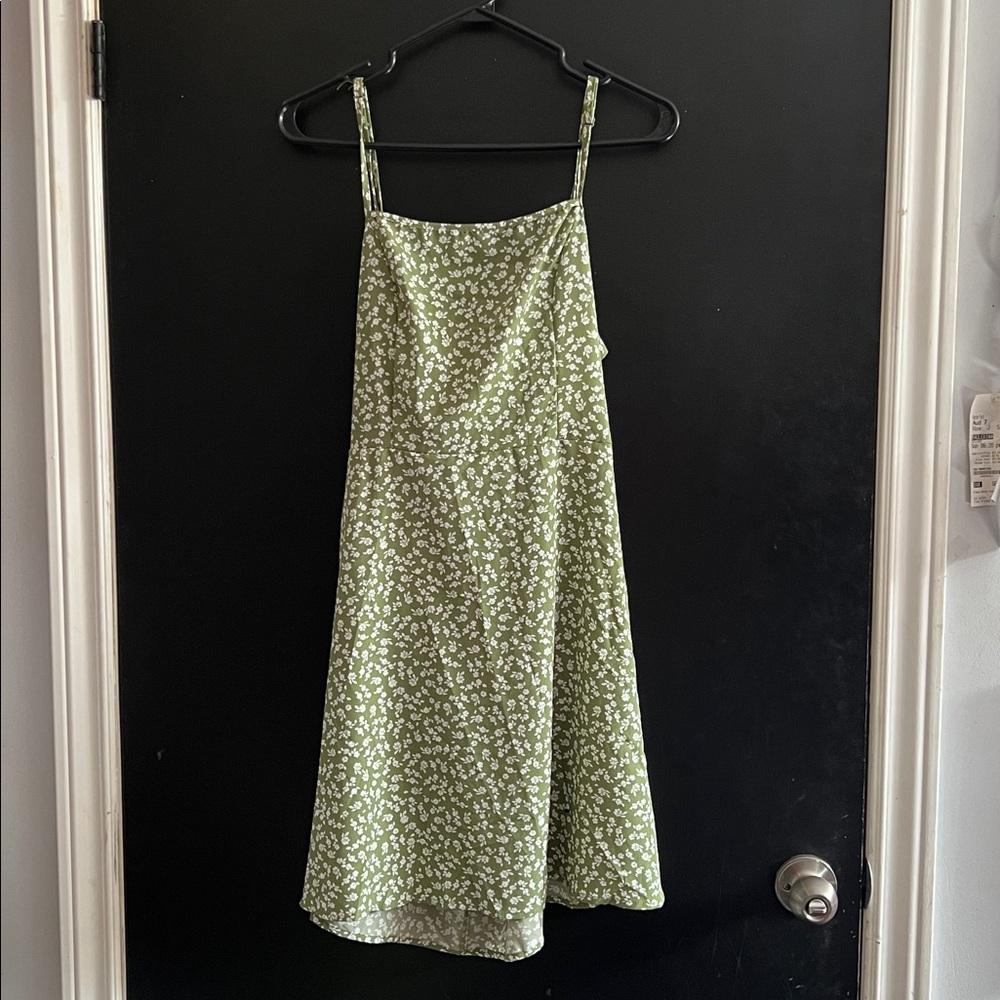 Green Floral Spaghetti Strap Dress